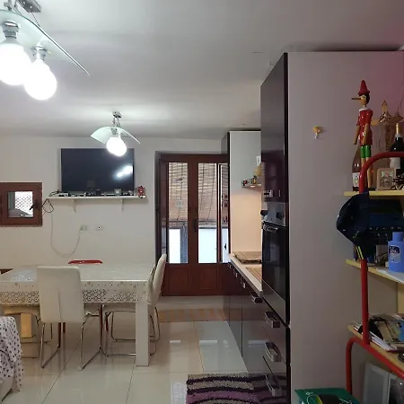 아파트 Casa Vacanze Via Cappuccini 칼타기론